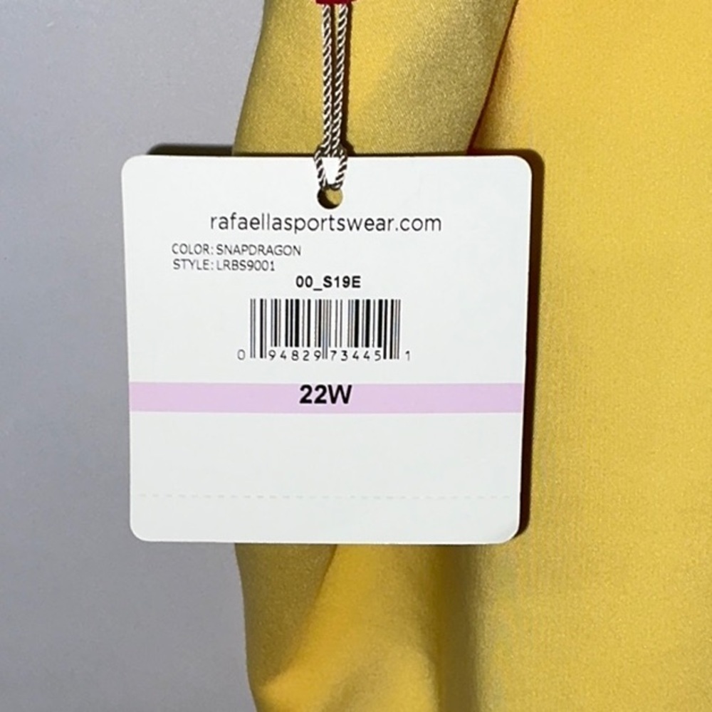 NWT, Rafaella Capris, Size 22W - Picture 6 of 14